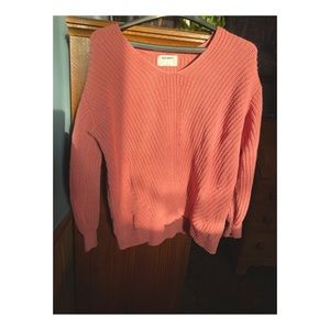 Pale Mauve V-Neck Sweater